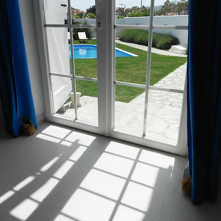 Manta Bed & Breakfast 3*