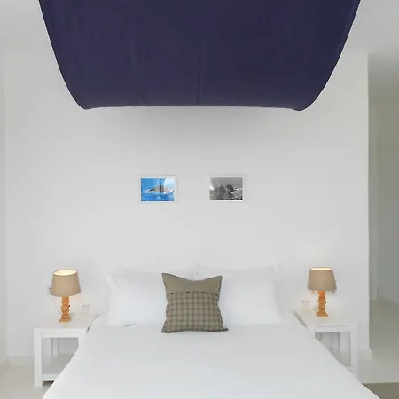 Manta Bed and Breakfast 3*