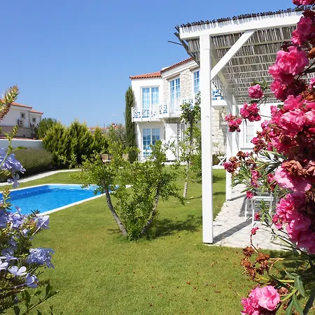 Manta Bed and Breakfast 3*