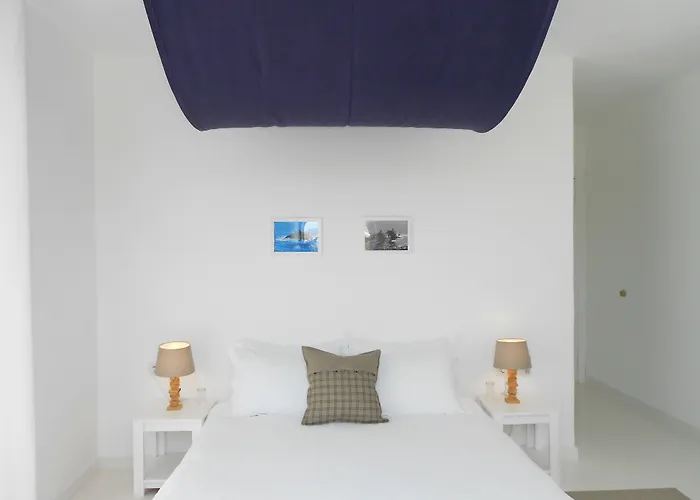 Manta Bed & Breakfast 3*